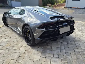 Lamborghini Huracan EVO