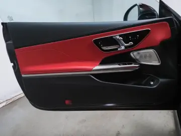 MERCEDES-BENZ CLE 450 4M Coupé AMG  PREMIUMPLUS ROT …
