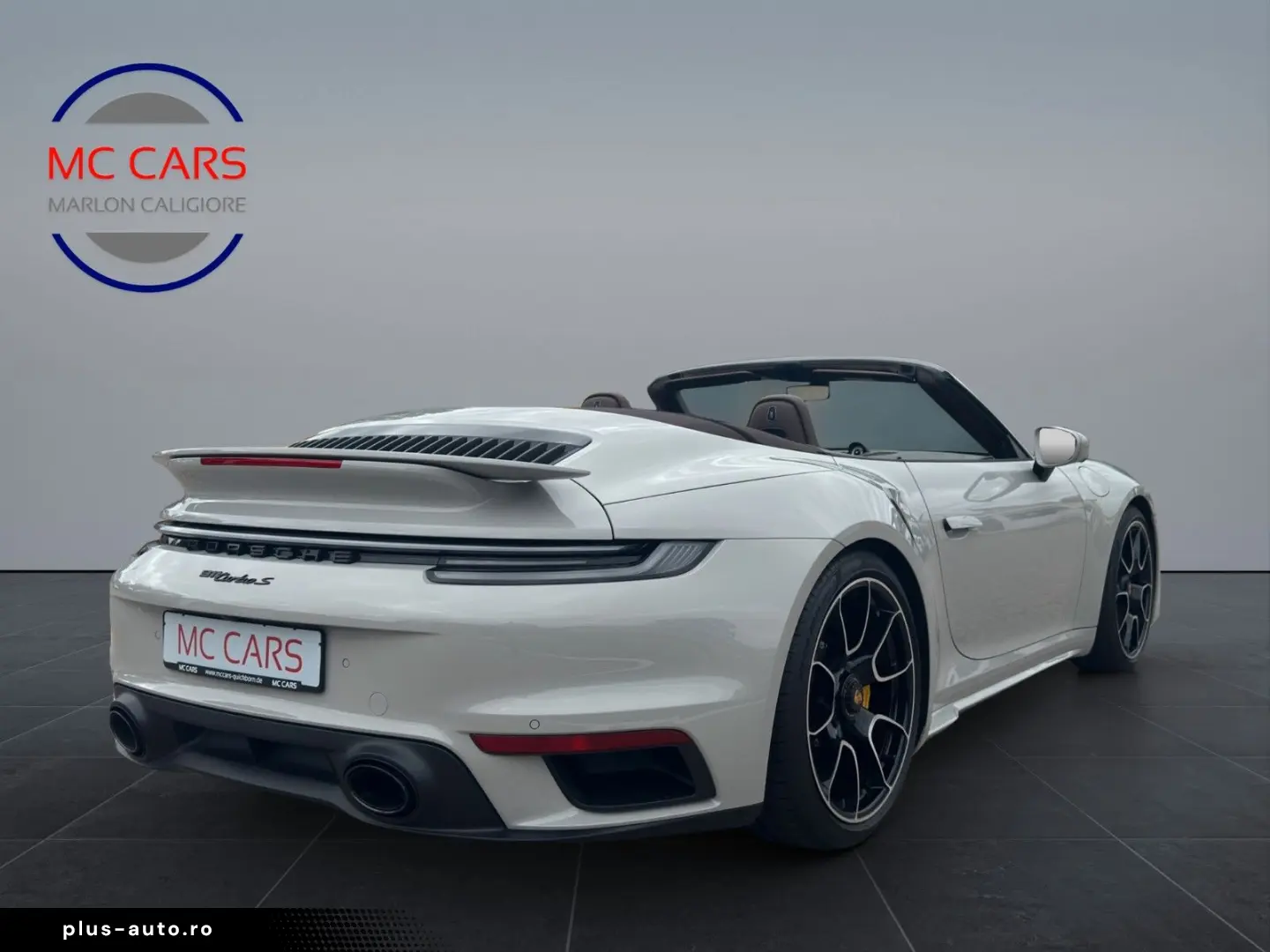 PORSCHE 911 în leasing operațional MOOV