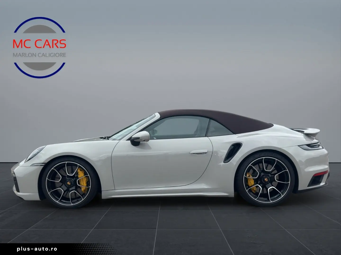 PORSCHE 911 în leasing operațional MOOV