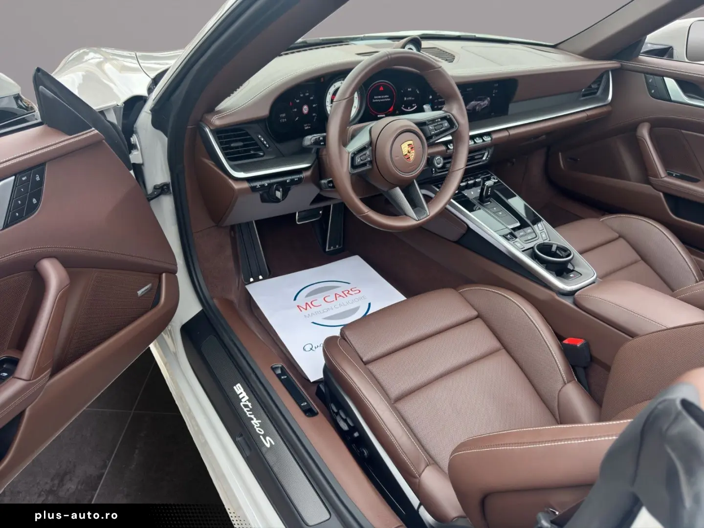 PORSCHE 911 în leasing operațional MOOV