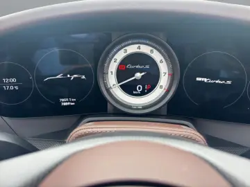 PORSCHE 911 Turbo S Cabriolet Porsche Approved 12 27