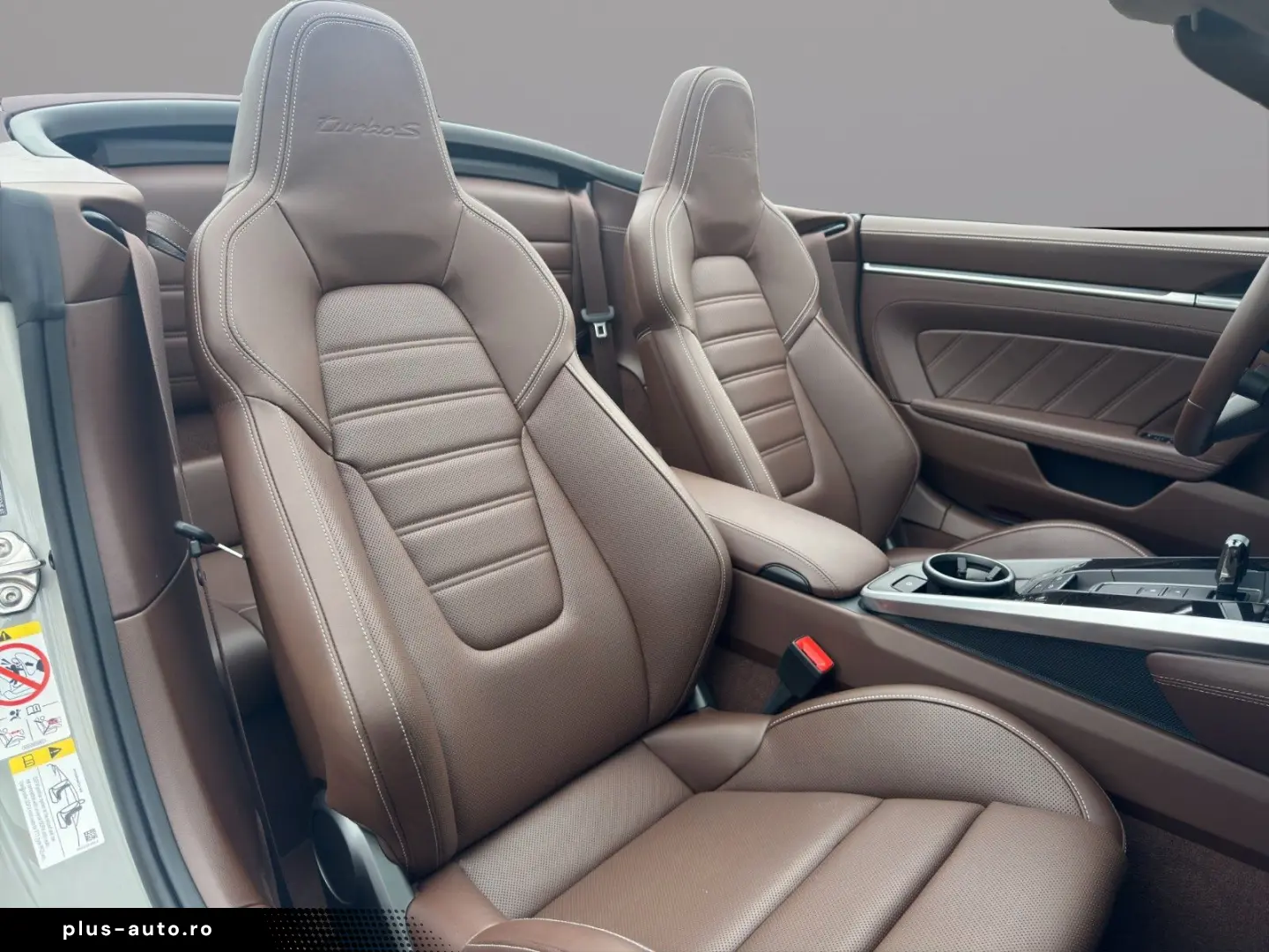 PORSCHE 911 în leasing operațional MOOV