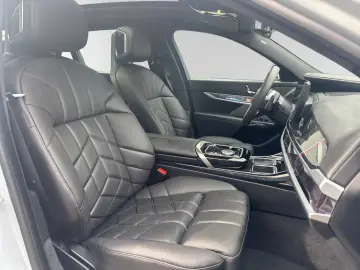 BMW 740 d xDrive M Sport