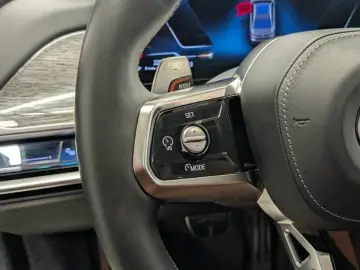 BMW 740d xDrive M Sport Pro DA Prof PA Prof TV