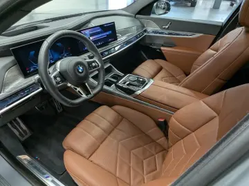BMW 740d xDrive M Sport Pro DA Prof PA Prof TV
