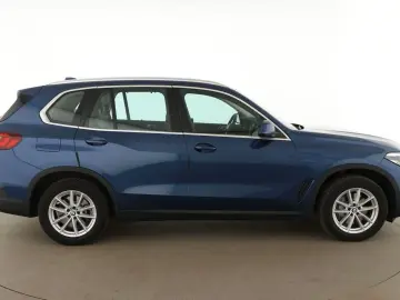 BMW xDrive 40i Mild-Hybrid