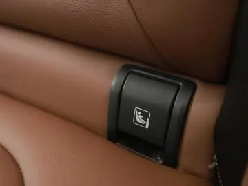 BMW xDrive 40i Mild-Hybrid