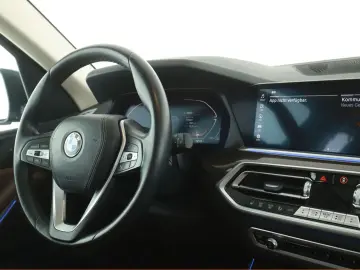 BMW xDrive 40i Mild-Hybrid