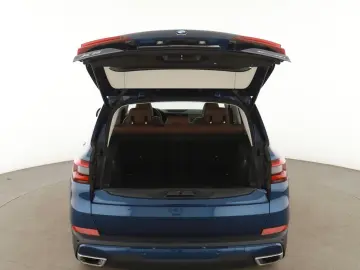 BMW xDrive 40i Mild-Hybrid