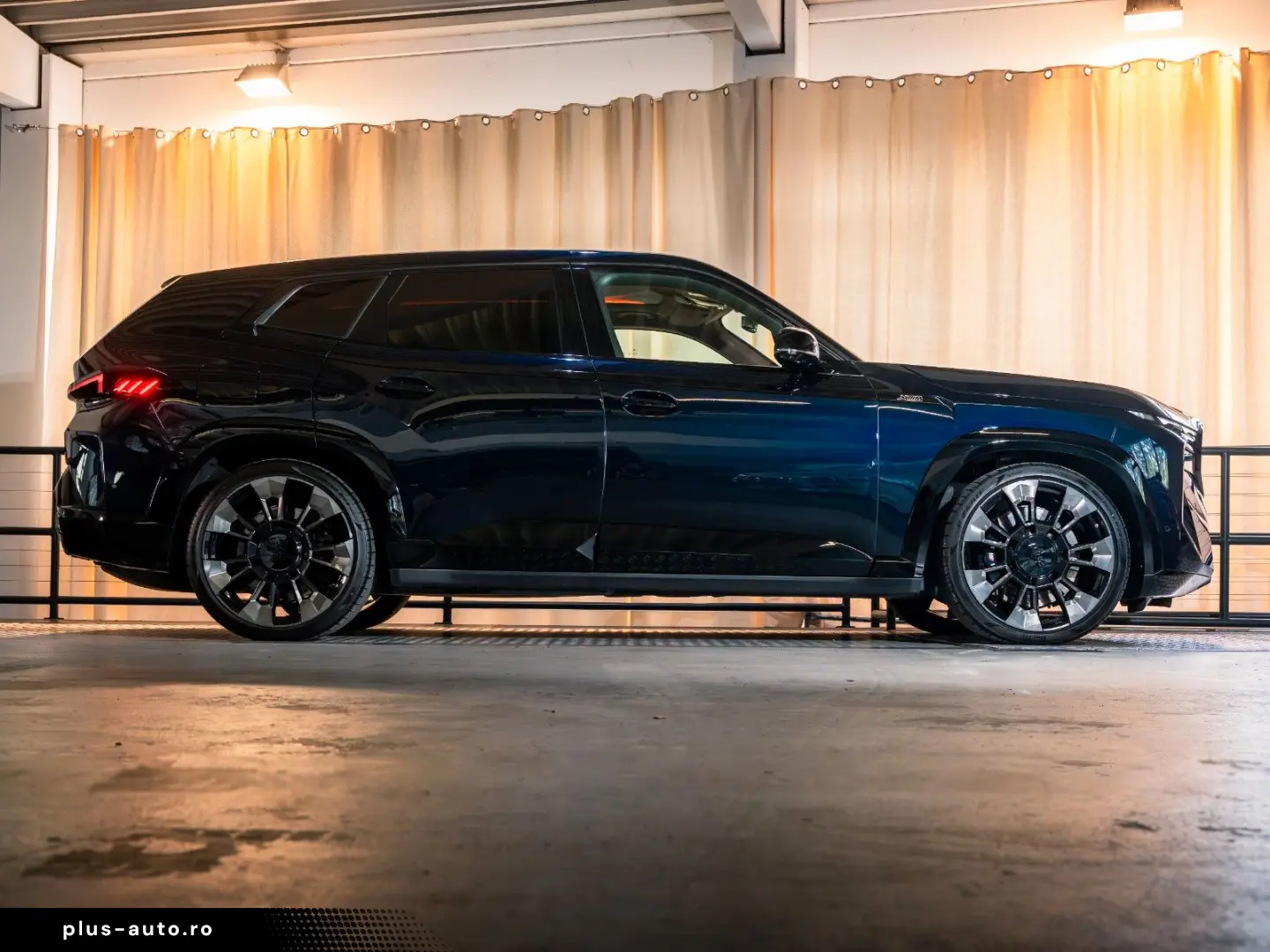 BMW XM voll
