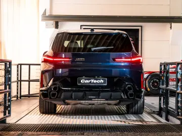 BMW XM voll