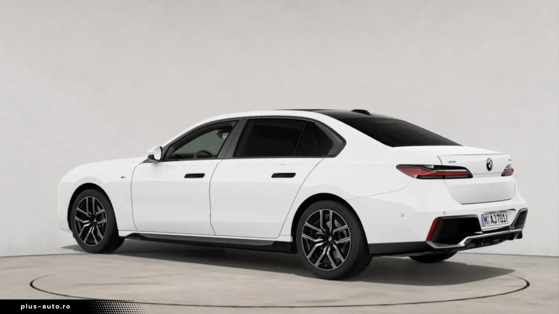BMW Seria 7 în leasing operațional MOOV