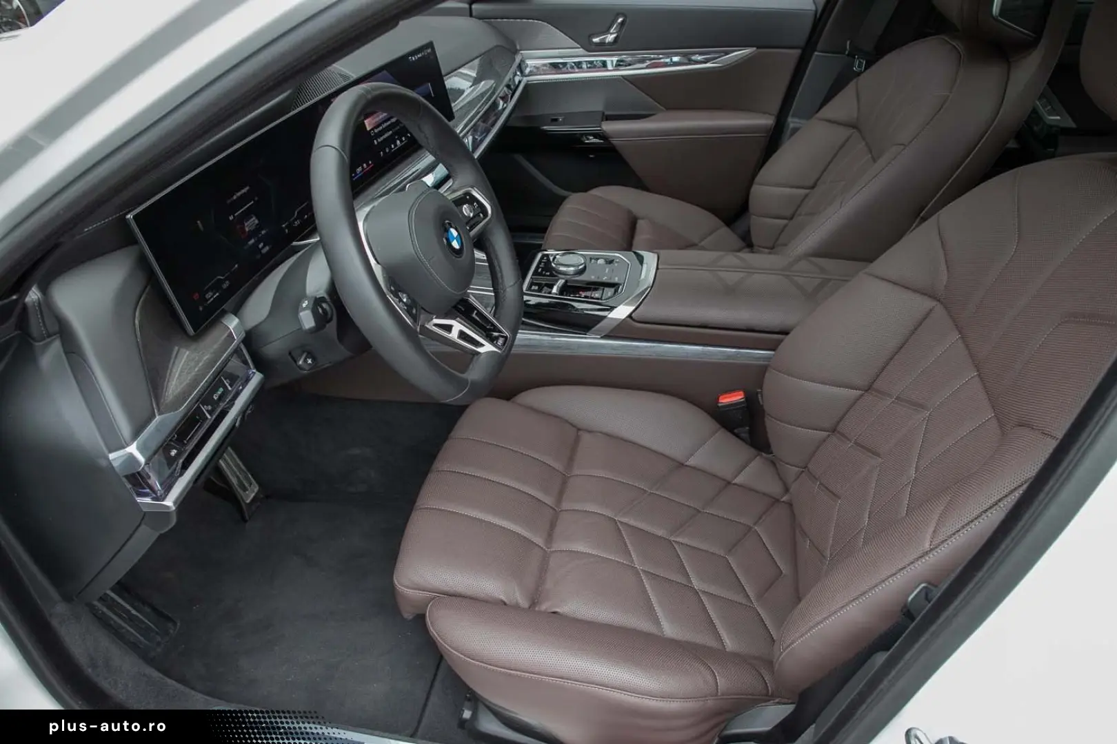 BMW Seria 7 în leasing operațional MOOV