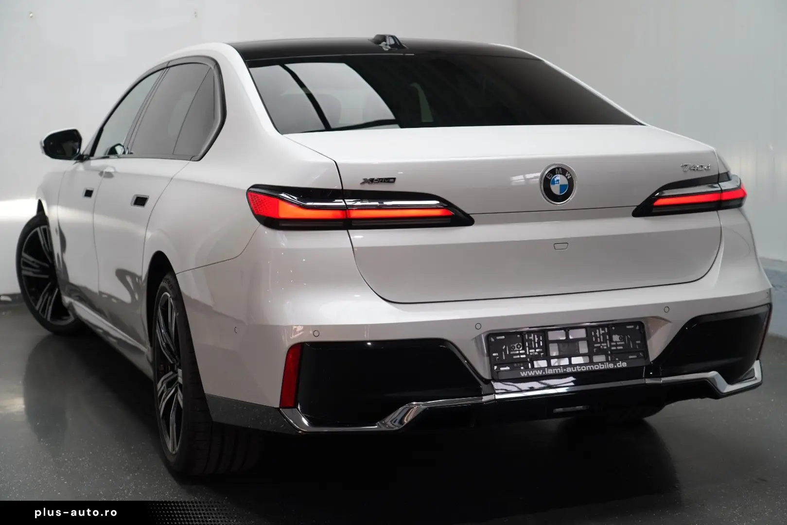 BMW Seria 7 în leasing operațional MOOV
