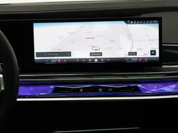 BMW 740 d xDrive M Sport SKYLOUNGE