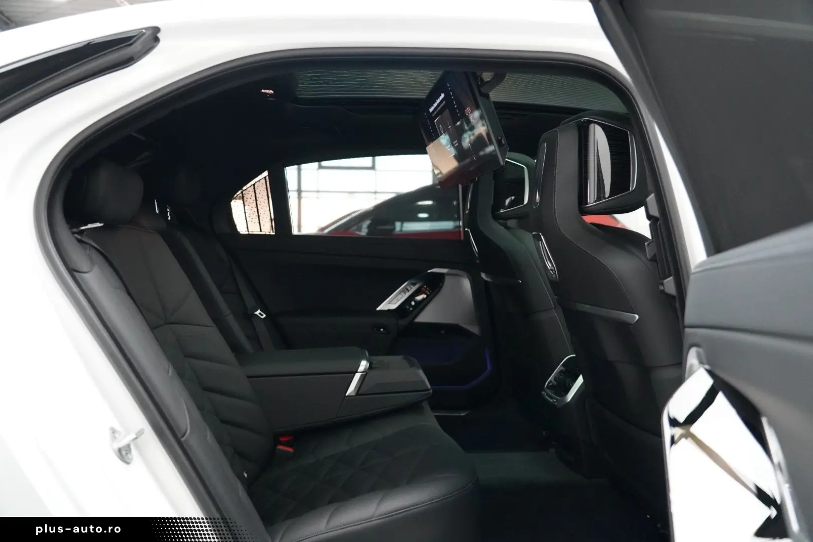 BMW Seria 7 în leasing operațional MOOV