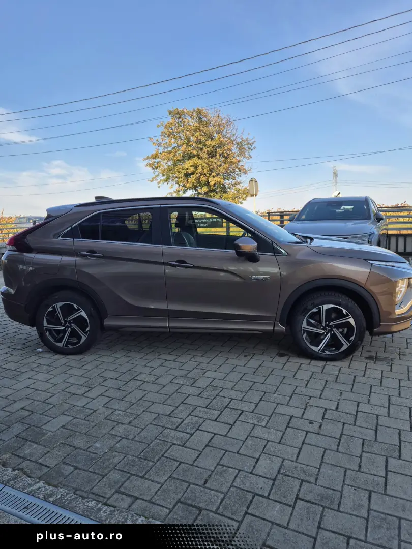 MITSUBISHI Eclipse Cross 2023 — imagine 4