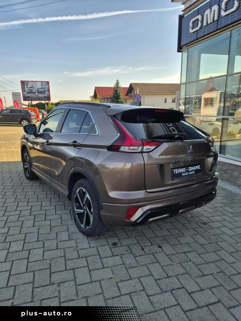 MITSUBISHI Eclipse Cross 2023 — imagine 9