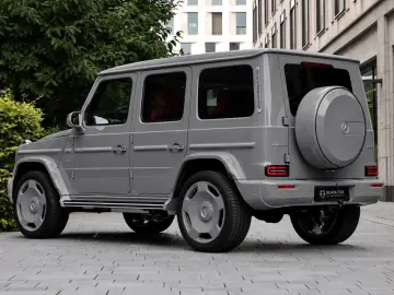 Mercedes-Benz G 63 AMG   A22   CLASSIC Grey Edition 1 of 1