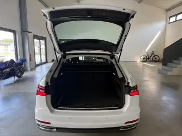 AUDI A6 Avant 35 TDI