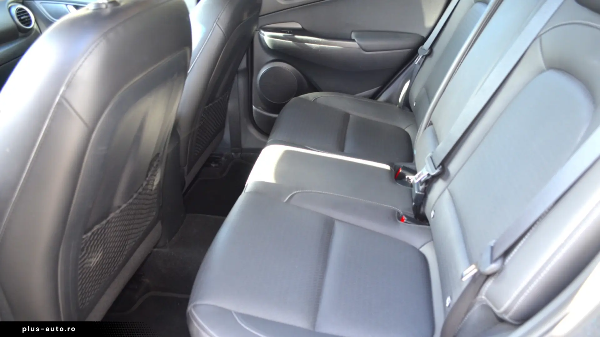 HYUNDAI KONA 1.6 T-GDI  177 CP 4 WD PREMIUM TVA NEDEDUCTIBIL