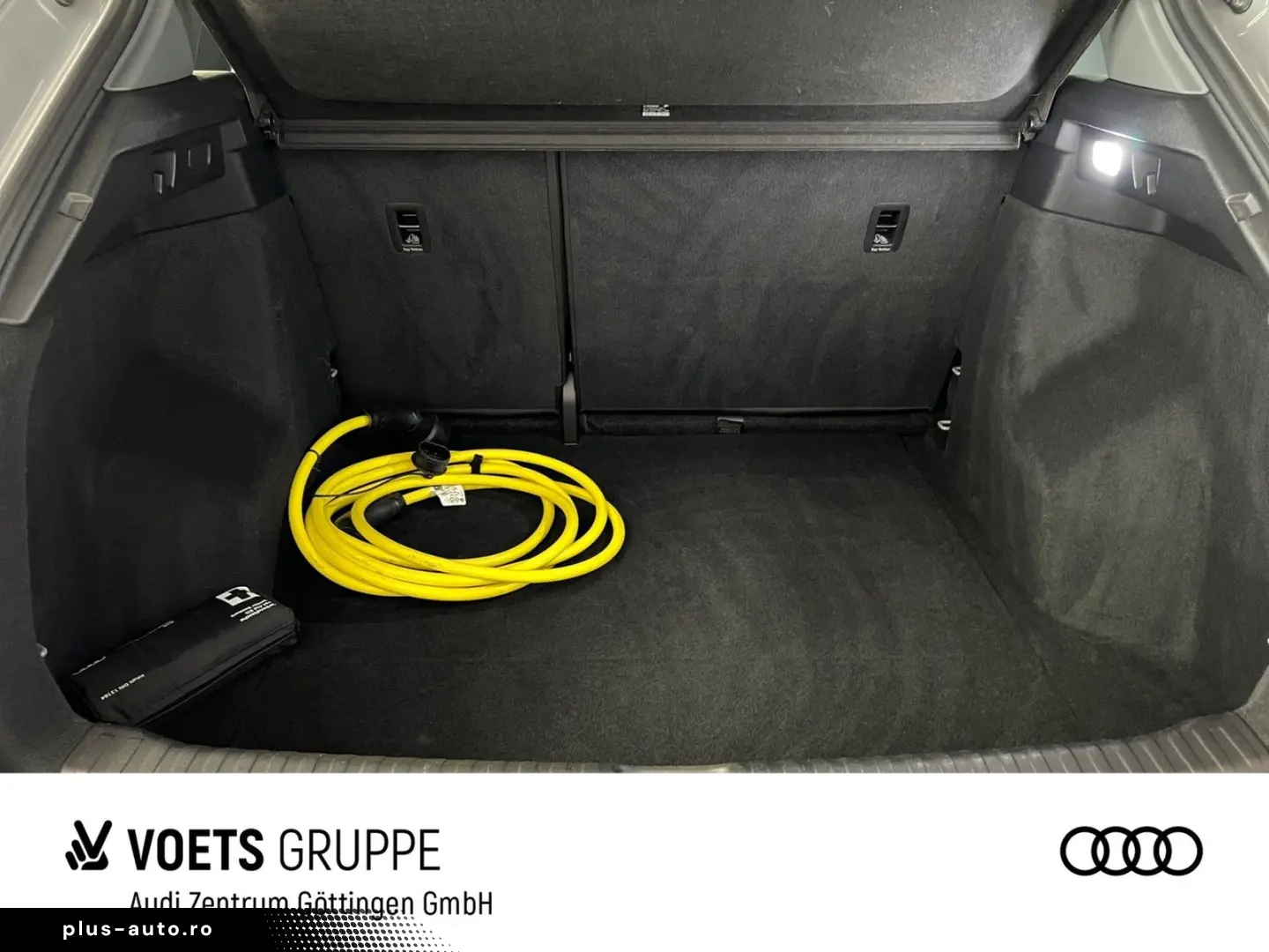 AUDI Q4 e-tron 40  150 kW MATRIX-LED DYNAMIK SOUND