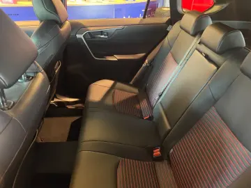 SUZUKI Across 2.5 Plug-In Hybrid Comfort  E-Four PHEV