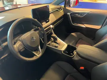 SUZUKI Across 2.5 Plug-In Hybrid Comfort  E-Four PHEV