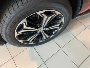 SUZUKI Across 2.5 Plug-In Hybrid Comfort  E-Four PHEV