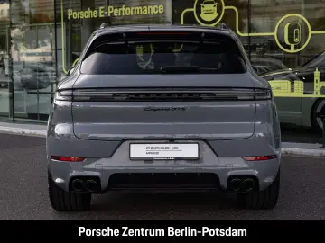 PORSCHE Cayenne GTS InnoDrive Head-Up Standheizung 22-Zo