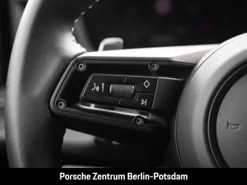 PORSCHE Cayenne GTS InnoDrive Head-Up Standheizung 22-Zo