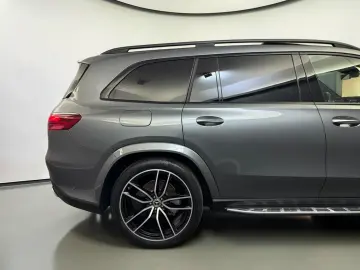 MERCEDES-BENZ GLS 450d 4M AMG-LINE ULTIMATE 3xTV 23Z SITZKLI