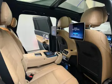 MERCEDES-BENZ GLS 450d 4M AMG-LINE ULTIMATE 3xTV 23Z SITZKLI