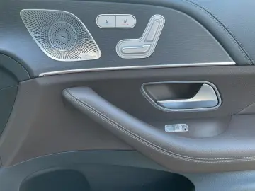 MERCEDES-BENZ GLS 400 d 4Matic AMG Line 360Kamera Mu…