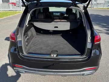 MERCEDES-BENZ GLE 300 d 4M AMG Line Panorama Burmest…