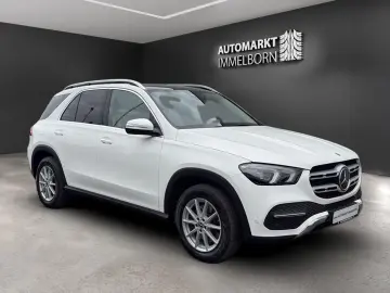 MERCEDES-BENZ GLE 300 d HUD Distro Burmest 360 Pano …