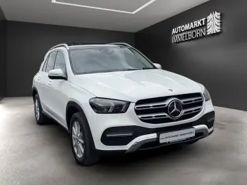MERCEDES-BENZ GLE 300 d HUD Distro Burmest 360 Pano …