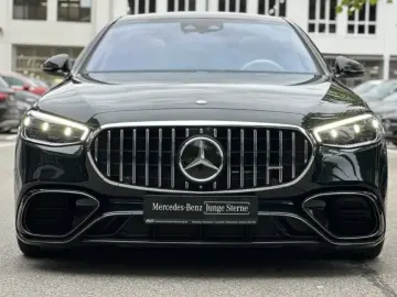 MERCEDES-BENZ AMG S 63 E Pano HUD Burm3D 4xMassage Night TV