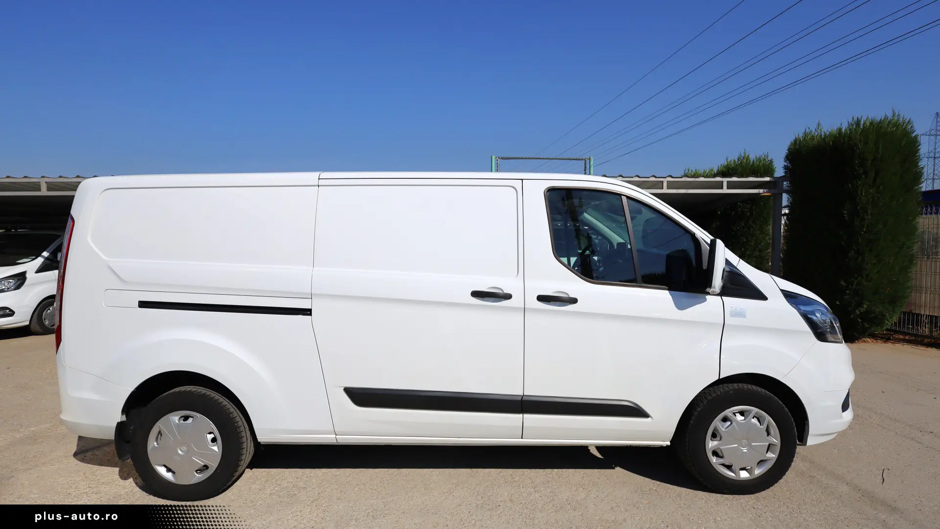 Ford Transit Custom L2H1 2.0 130CP AUTOMAT