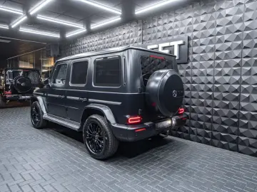MERCEDES-BENZ G 400 d AMG  SUPERIOR Magno Lack