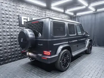 MERCEDES-BENZ G 400 d AMG  SUPERIOR Magno Lack
