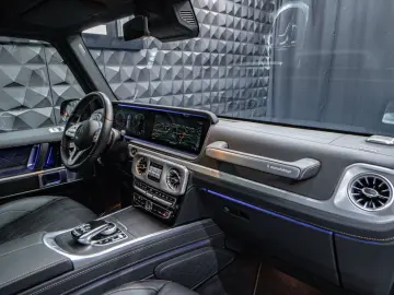 MERCEDES-BENZ G 400 d AMG  SUPERIOR Magno Lack