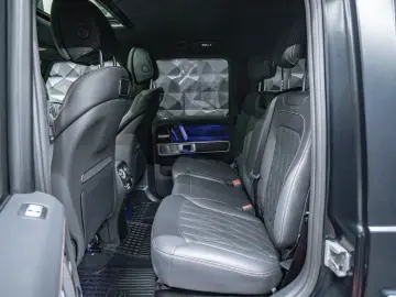 MERCEDES-BENZ G 400 d AMG  SUPERIOR Magno Lack