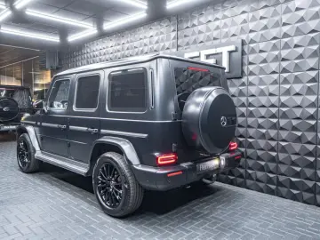 MERCEDES-BENZ G 400 d AMG  SUPERIOR Magno Lack