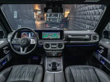 MERCEDES-BENZ G 400 d AMG  SUPERIOR Magno Lack