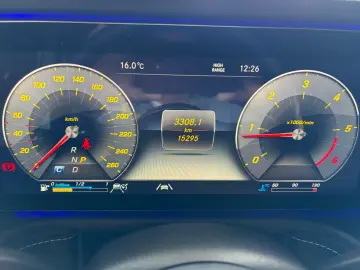 MERCEDES-BENZ G 400 AMG   1 Jahr MB Garantie !!