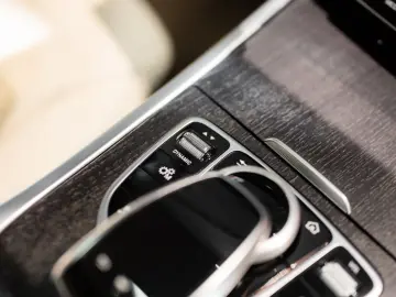 MERCEDES-BENZ G 400 d  Burmester  AMG  Manufaktur  Exclusive