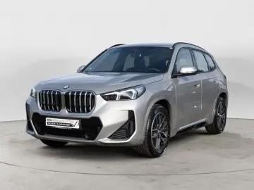 BMW X1 sDrive 18i M-Sport LED NAVI KAMERA SHZ PDC