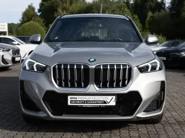 BMW X1 sDrive 18i M-Sport LED NAVI KAMERA SHZ PDC